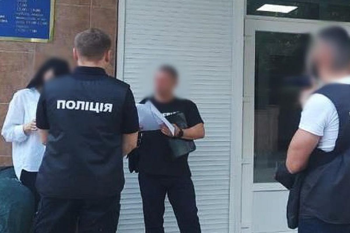 У Запоріжжі військком підробляв документи військовозобов’язаних, щоб покращити показники