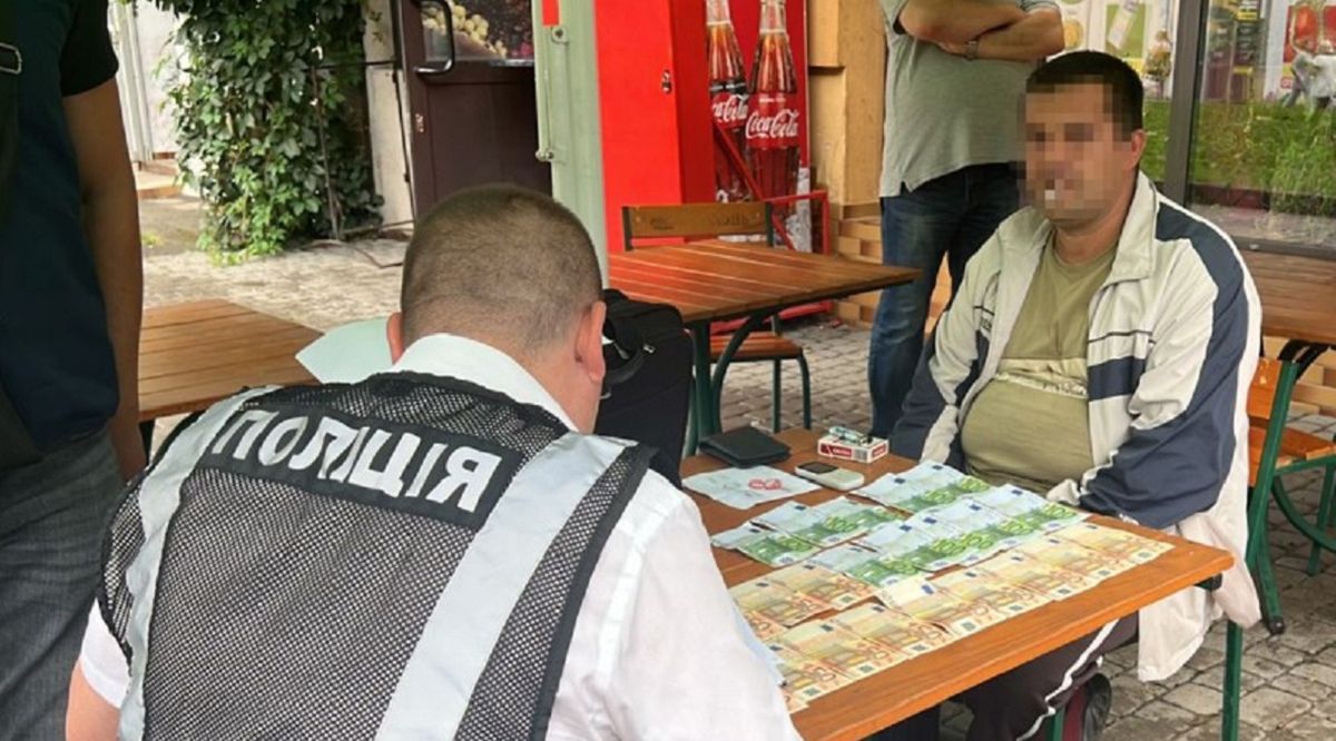 У Дрогобичі затримали організатора схеми незаконного виїзду військовозобов’язаних