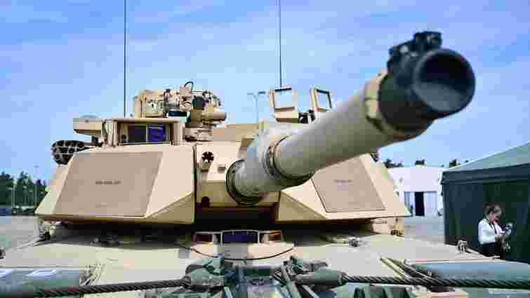 Україна попросила США подовжити навчання військових на танках Abrams