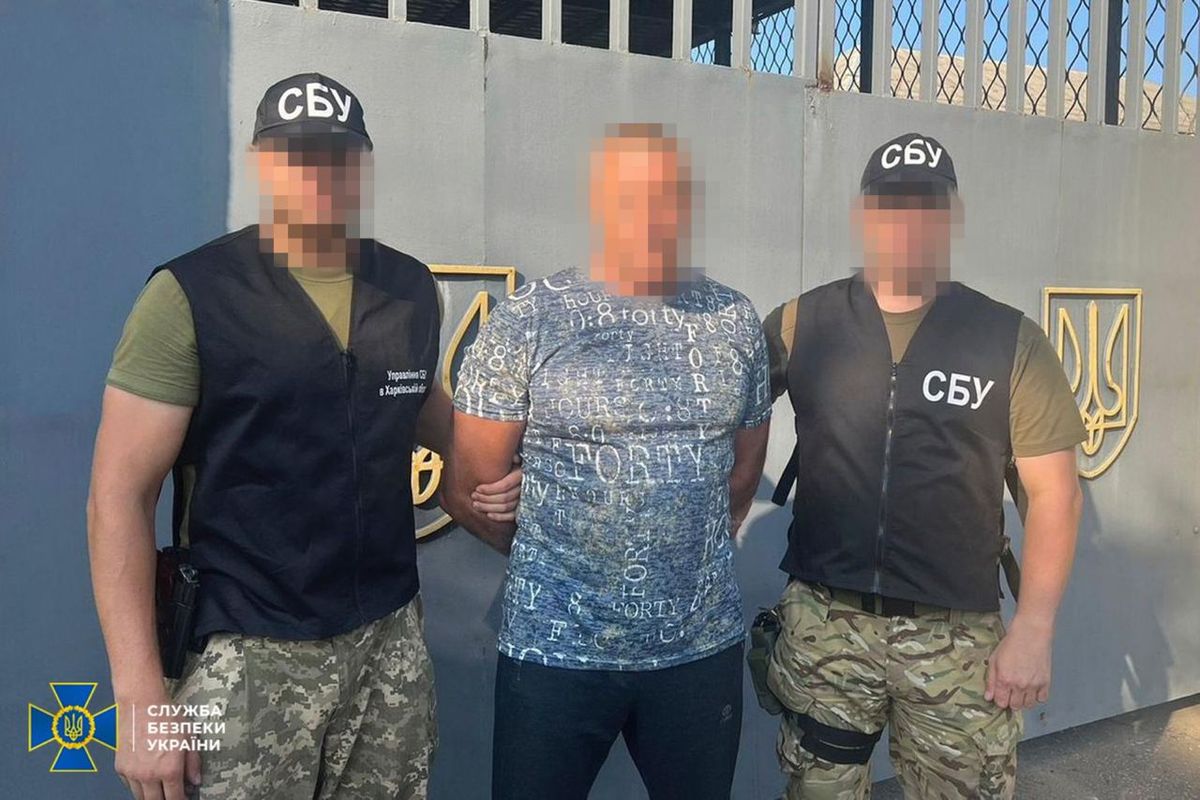 СБУ затримала депутата, який забезпечував російську техніку пальним під час окупації Харківщини