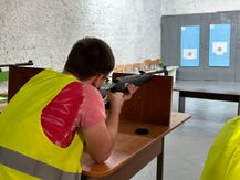 У Львові показали, як школярів навчають стріляти та керувати дронами