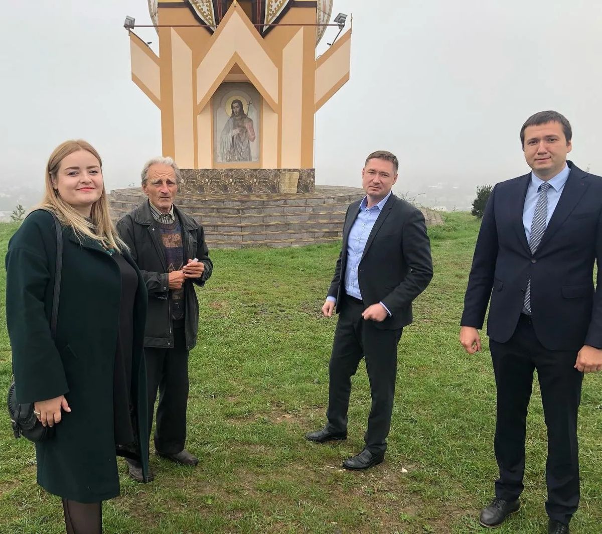 Причетна до втечі чоловіків через «Шлях» виявилась родичкою голови ЛОВА
