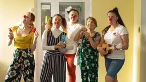 У Львові навчали лікарняних клоунів, які допомагатимуть хворим дітям