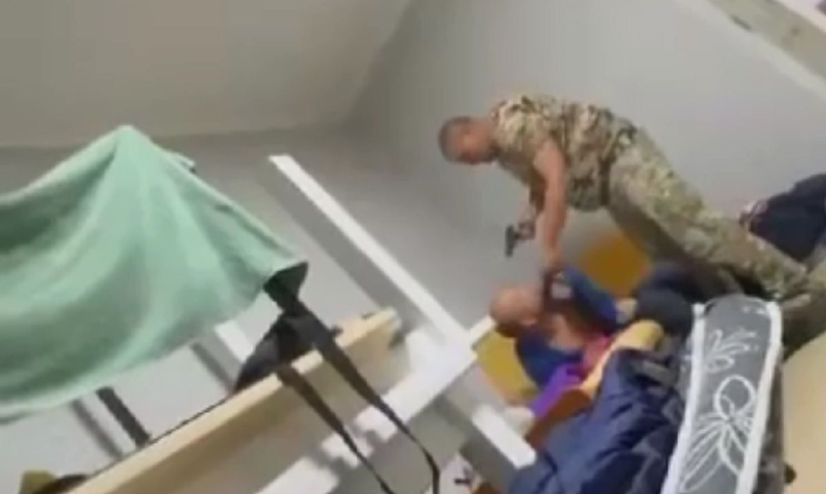 ДБР затримало причетних до побиття чоловіка працівників військкомату в Самборі