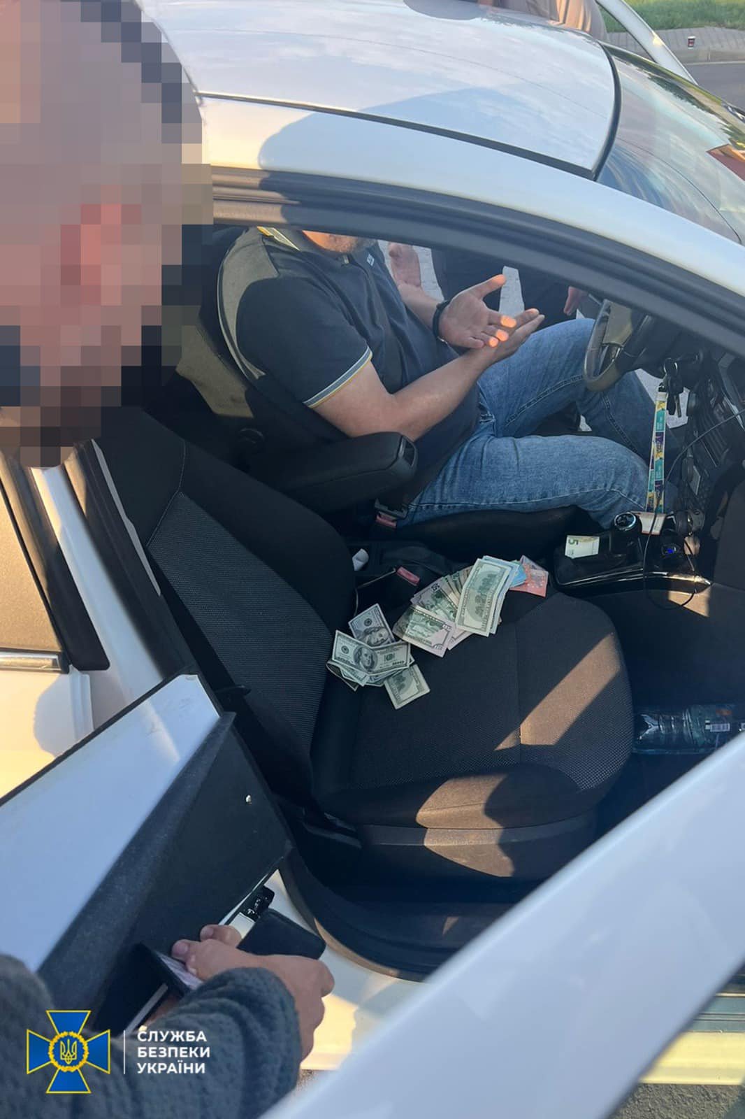 Оперативні фото з затримання СБУ та ДБР