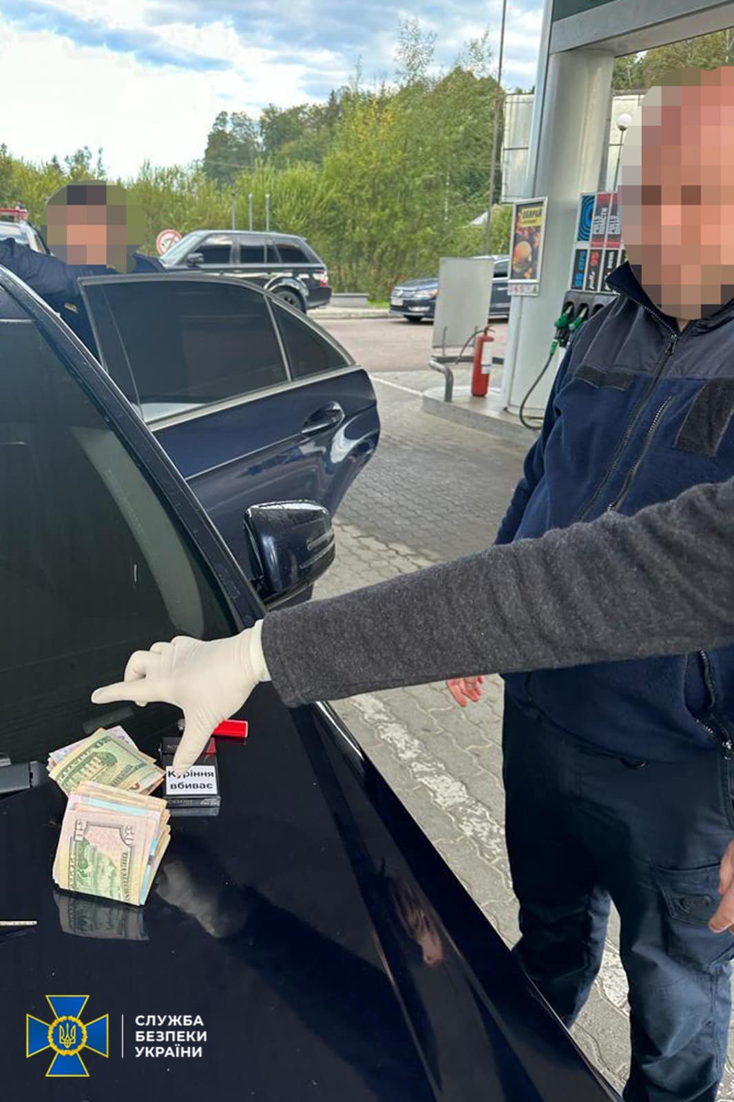 Оперативні фото з затримання СБУ та ДБР