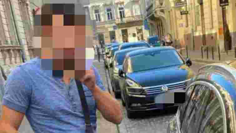 Львівські поліцейські затримали порушника паркування, позбавленого прав на 10 років