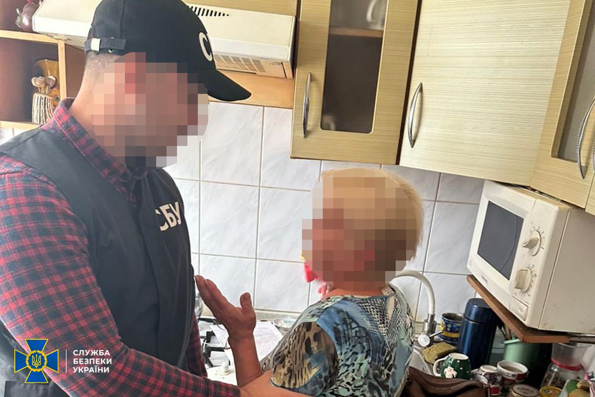 В Івано-Франківську СБУ затримала агітаторку, яка вважала Україну російською територією
