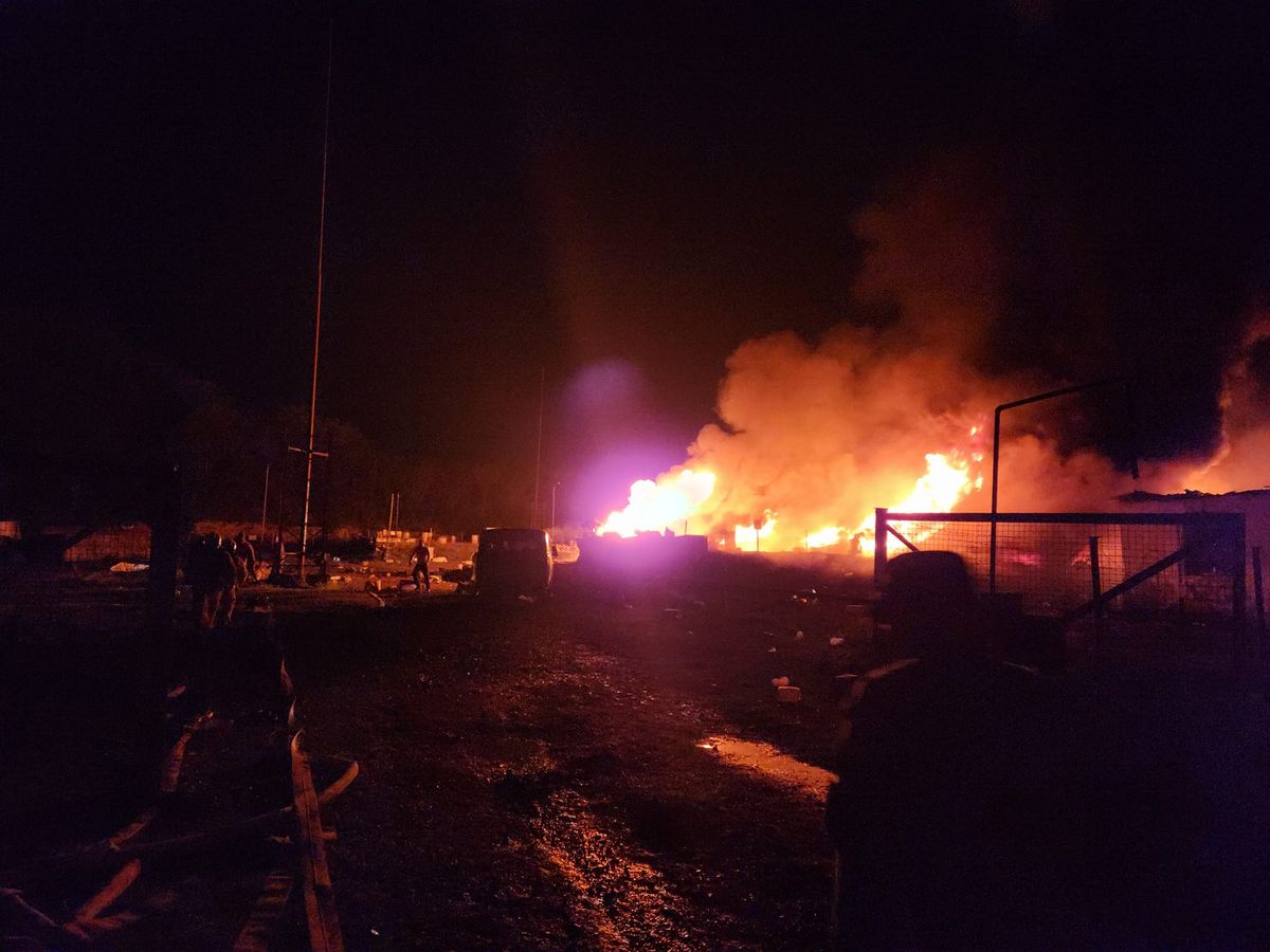 У Нагірному Карабаху стався вибух на АЗС, де роздавали бензин біженцям, майже 300  постраждалих