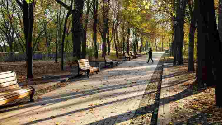 До кінця вересня у Львові протримається літня погода