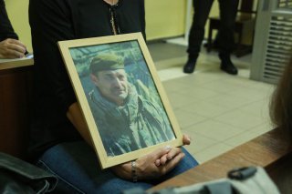 Портрет Олега Ящишина, який загинув внаслідок обстрілу Яворівського полігону (Фото ZAXID.NET)