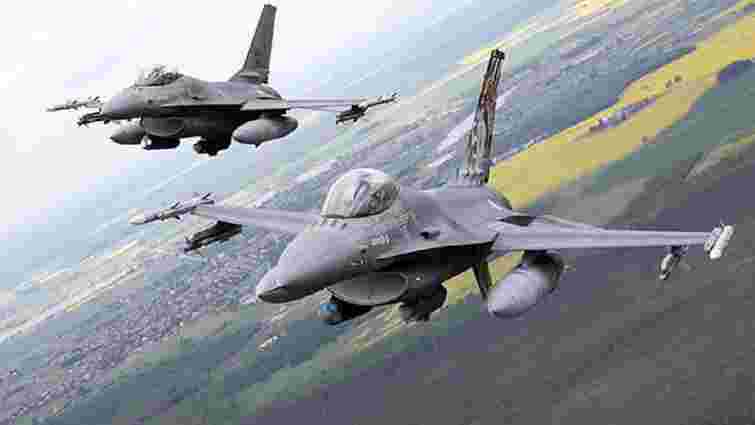 Повітряні сили показали, як пілоти в Україні адаптуються до F-16