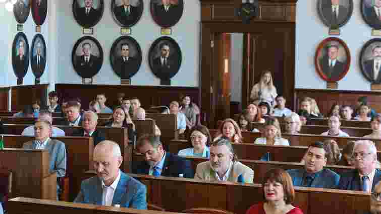 У Чернівецькій міській раді представили двох нових депутаток