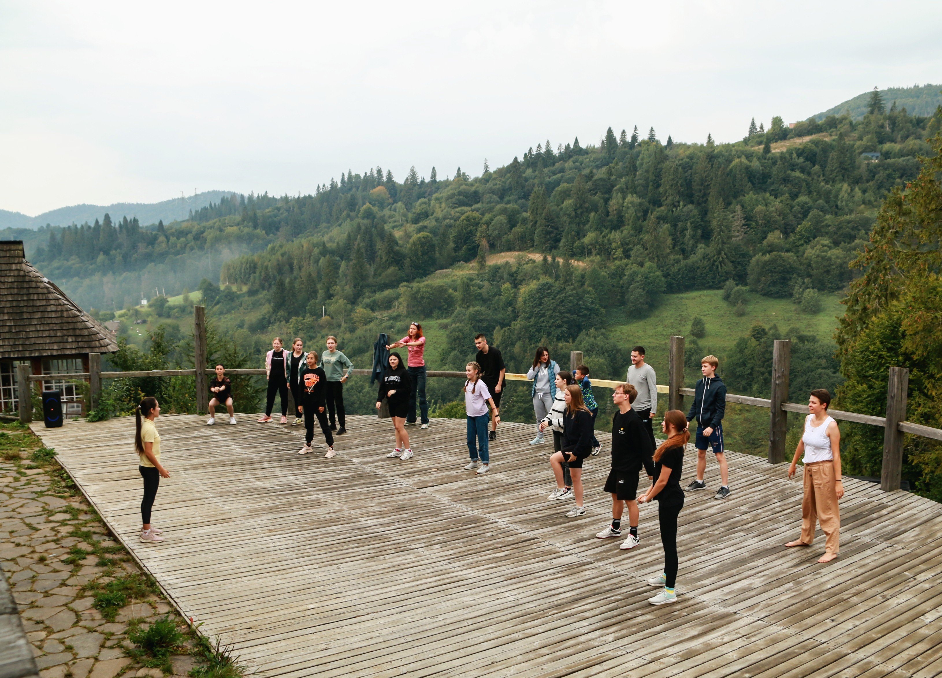 Зарядка на New York Camp (Фото ZAXID.NET)