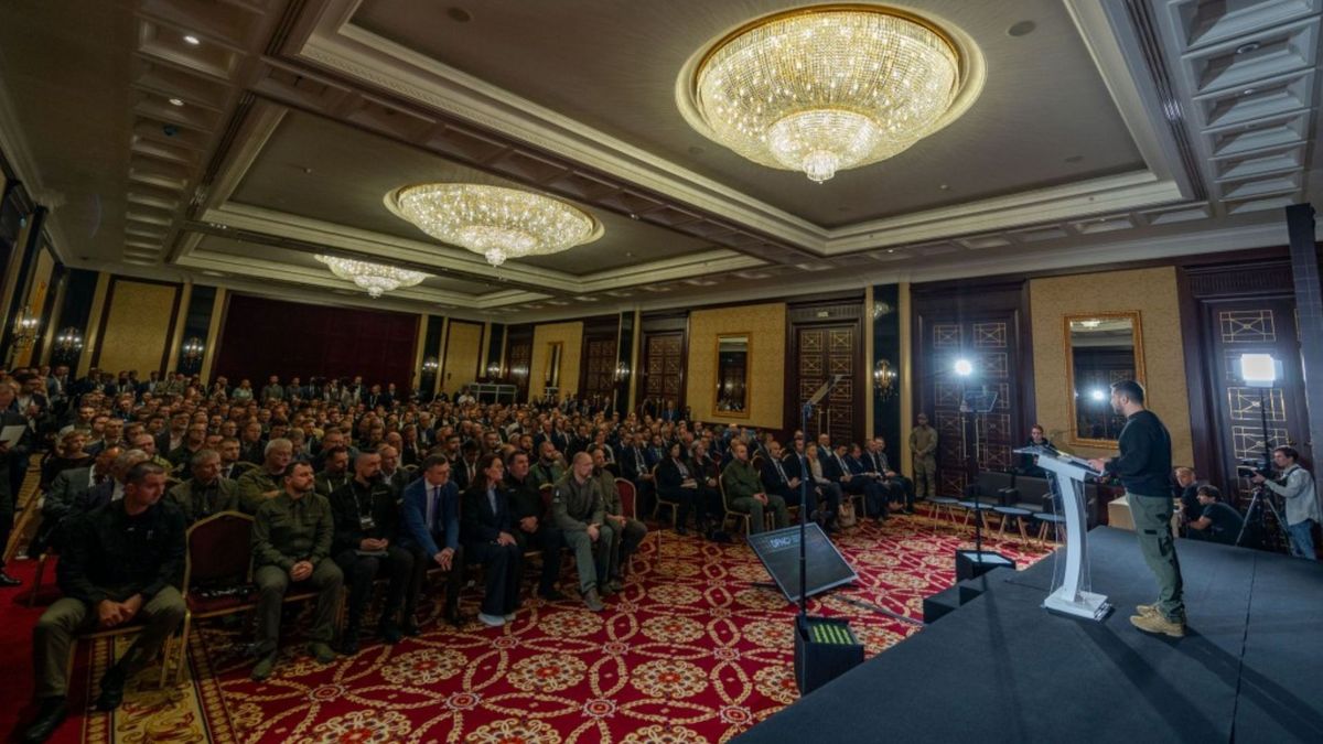 Польща не взяла участь в Форумі оборонних індустрій попри запрошення України