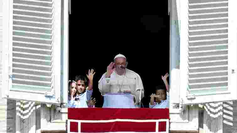 Папа Франциск не проти благословення католицькою церквою одностатевих пар