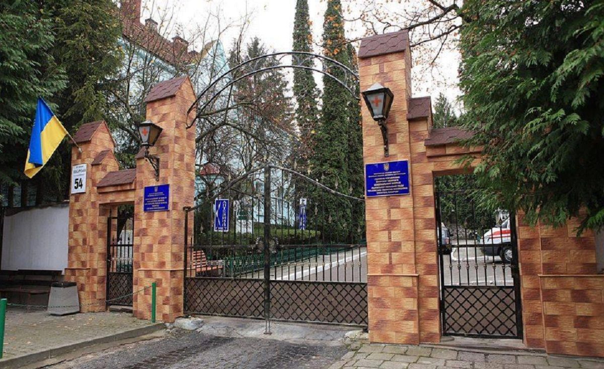 Сімох пацієнтів після отруєння у «Майстерні шоколаду» вже виписали з лікарні