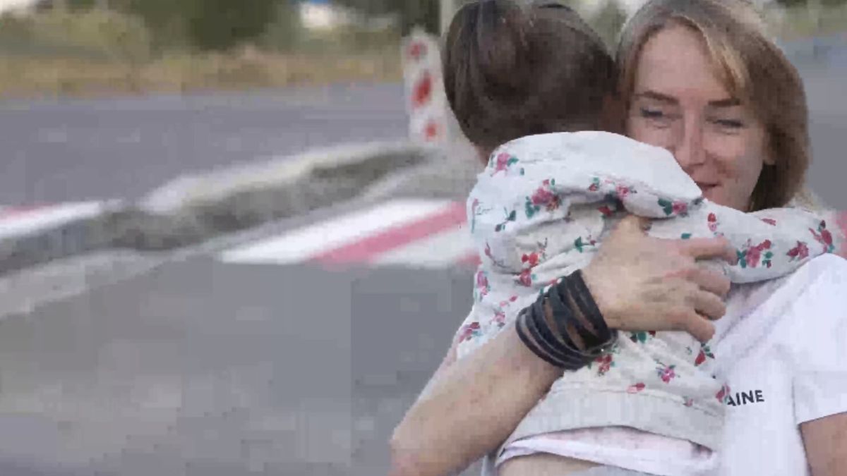 Україна повернула ще 19 дітей з окупованих територій