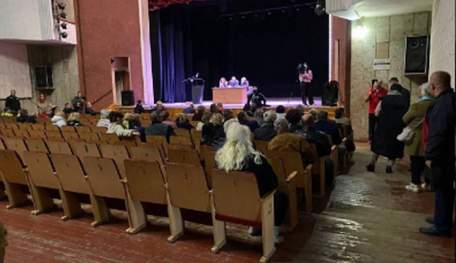 Мешканці Червонограда на зборах виступили за перейменування міста на Червоноград