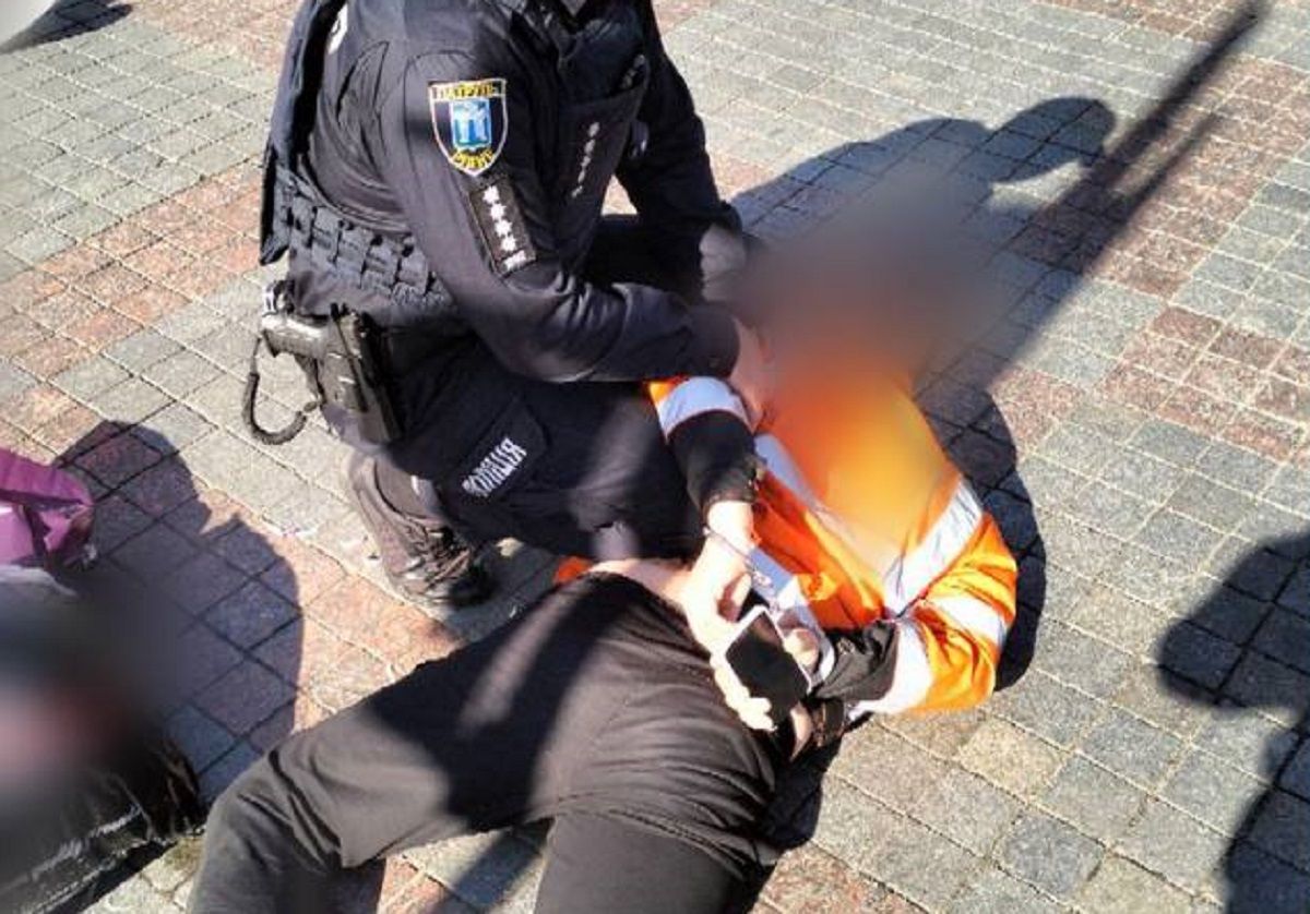 У центрі Рівного за стрілянину затримали 24-річного чоловіка