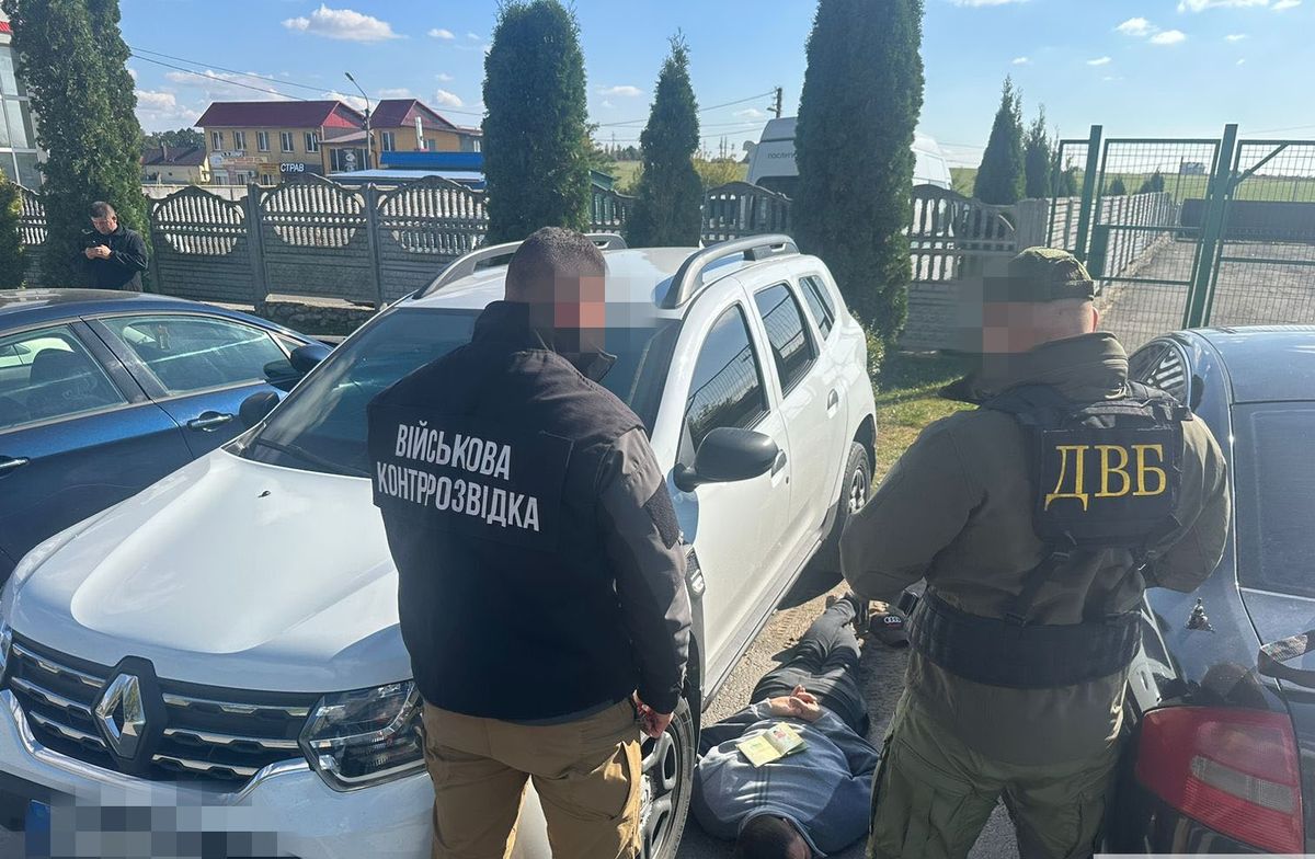 Тернополянин організував схему виїзду ухилянтів за кордон
