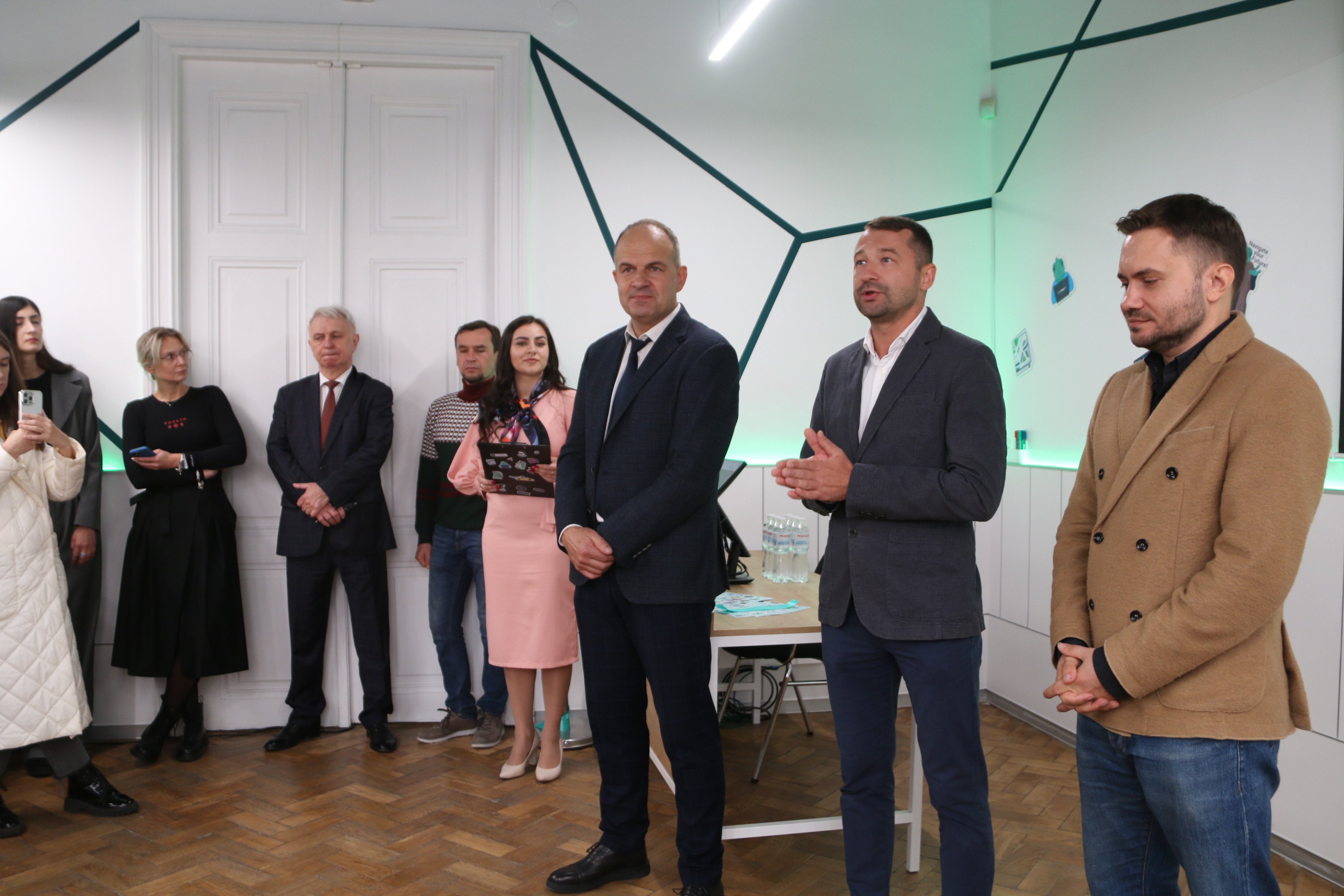 Відкриття лабораторії IntelliMapLab у Львівському університеті (Фото ZAXID.NET)