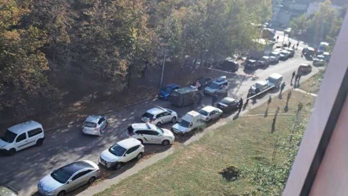 У Києві на блокпосту сталась стрілянина, одна людина постраждала
