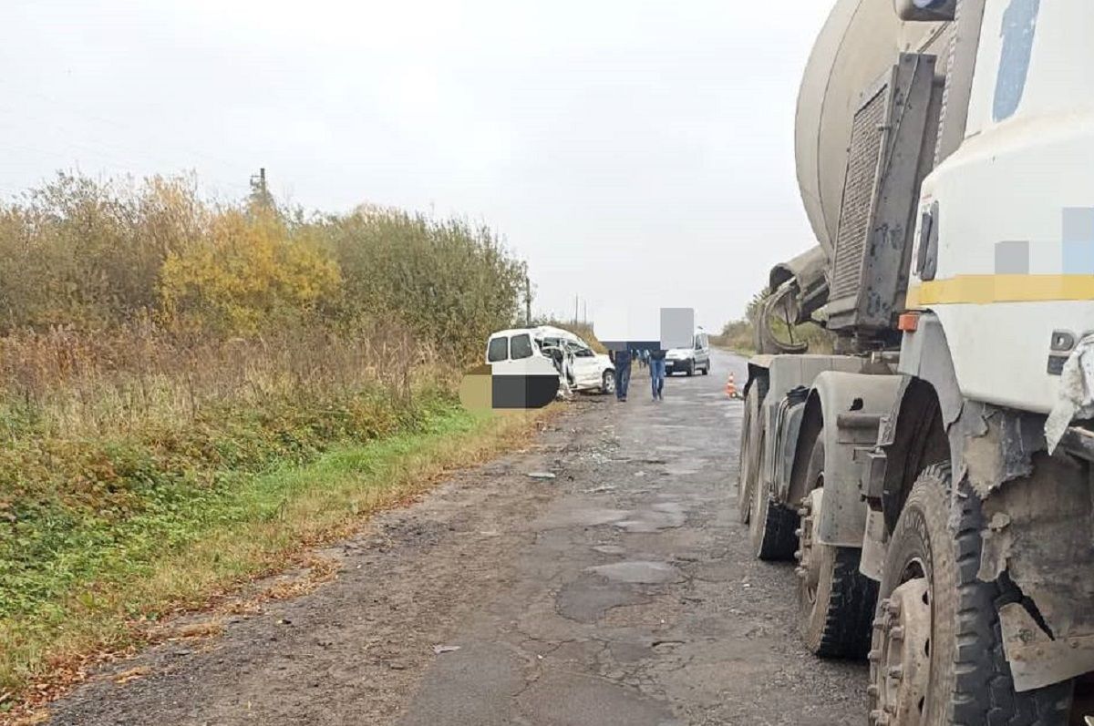 На Волині 52-річний чоловік загинув внаслідок ДТП за участі вантажівки