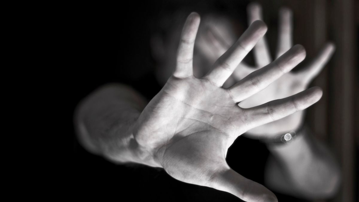 Прикарпатця за спробу зґвалтувати 10-річну дівчину ув'язнили на 10 років