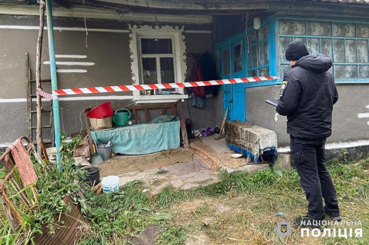 51-річний мешканець Хмельниччини задушив знайому і сам викликав поліцію