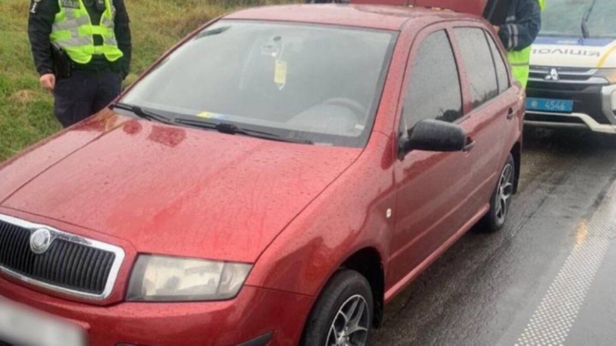 У Львові 18-річний нетверезий водій тікав від поліції і потрапив у ДТП