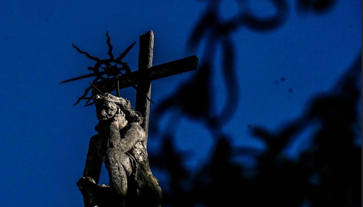 Скульптуру Скорботного Христа із львівської каплиці Боїмів виставили у Варшаві