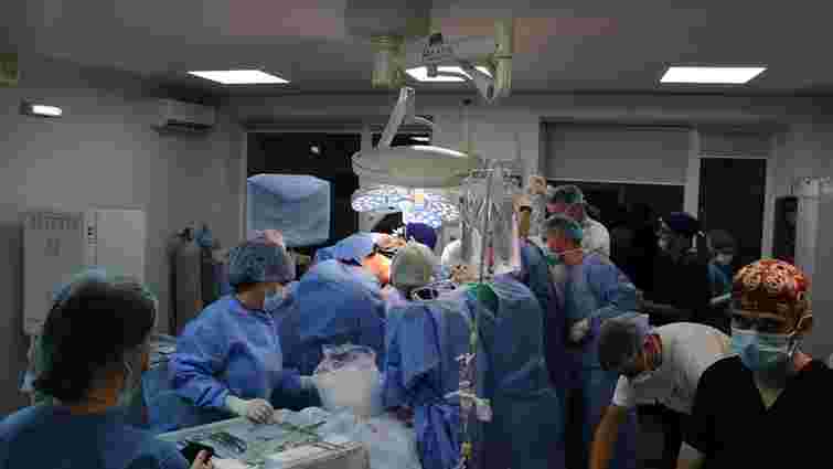 У Ковелі хірурги провели унікальну операцію з трансплантації серця