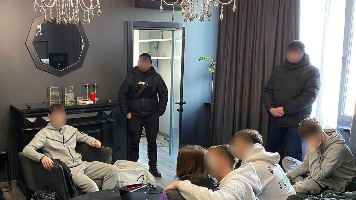 Поліція завершила розслідування щодо фігурантів «блогерських вечірок» у Києві