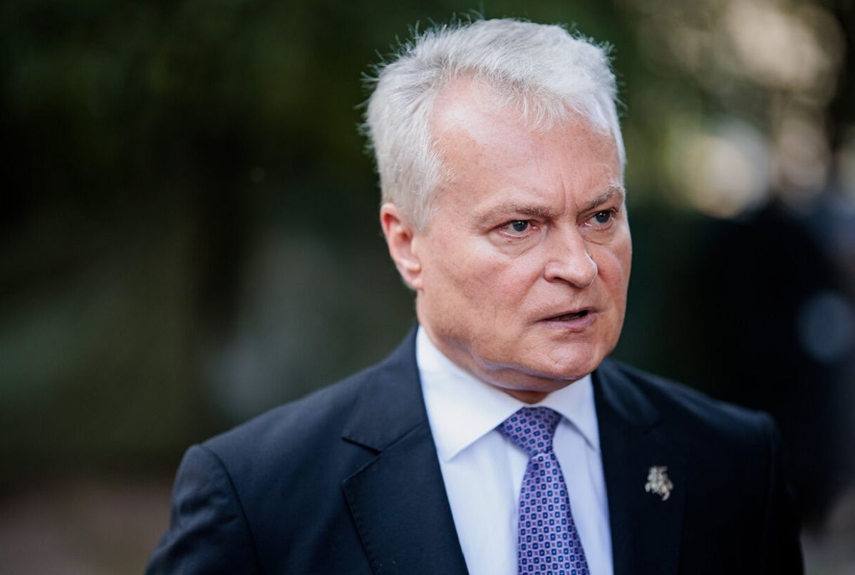 Президент Литви назвав причину затримки постачання мільйона боєприпасів для України