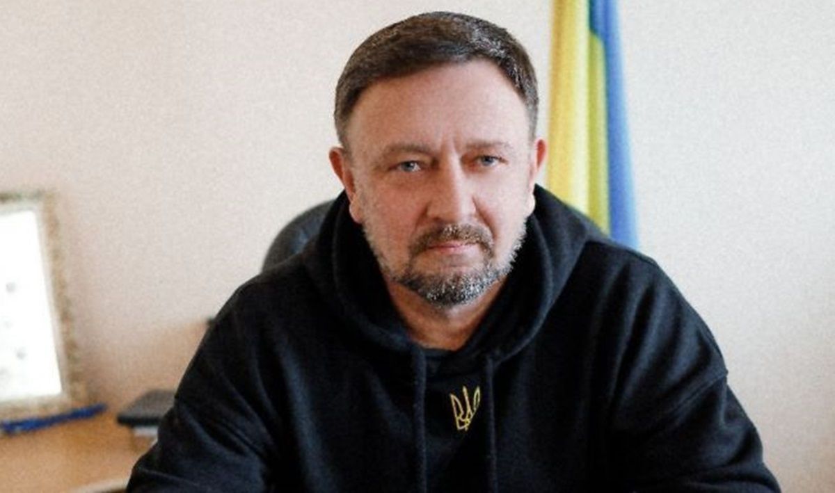 Звільнений за появу п'яним на роботі голова РДА з Прикарпаття судиться із Зеленським