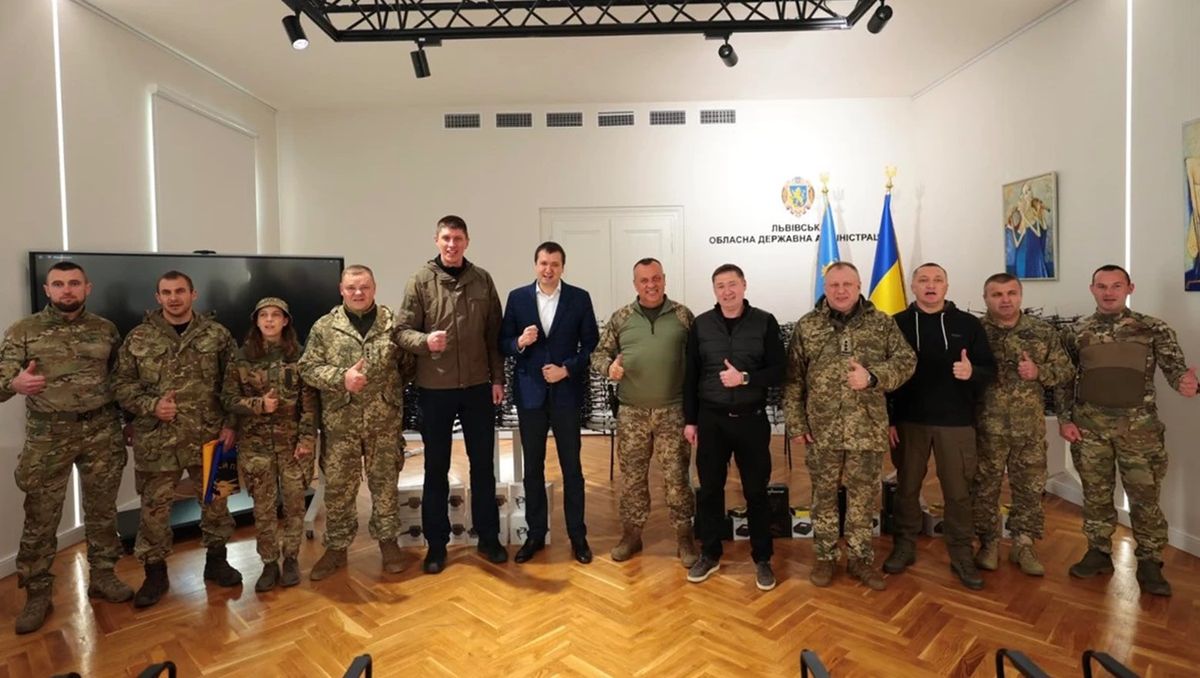 В межах проекту «Вій» військовослужбовцям на фронт передали ще понад 300 бойових дронів