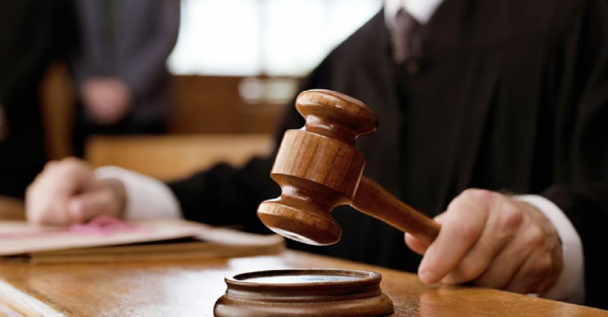Львівську підприємицю засудили за привласнення понад 400 тис. доларів