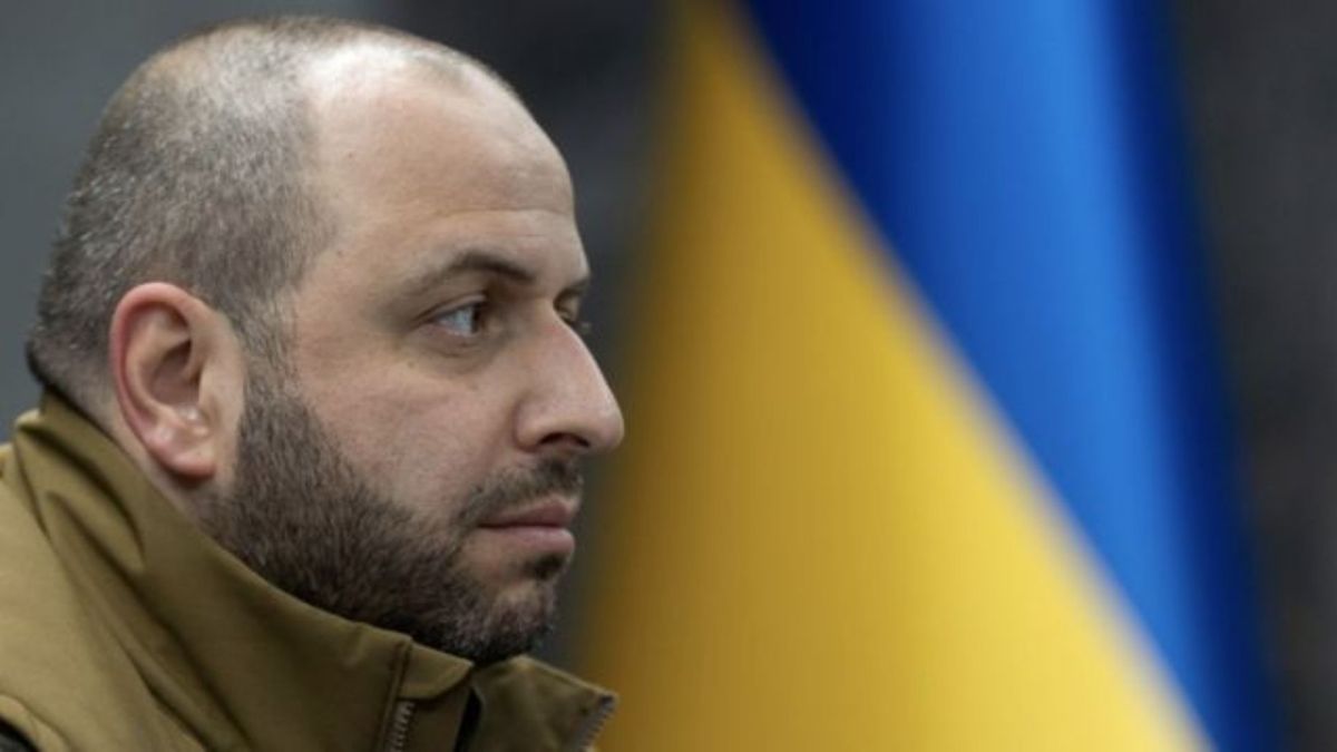 Володимир Зеленський звільнив командувача ССО за поданням Рустема Умєрова