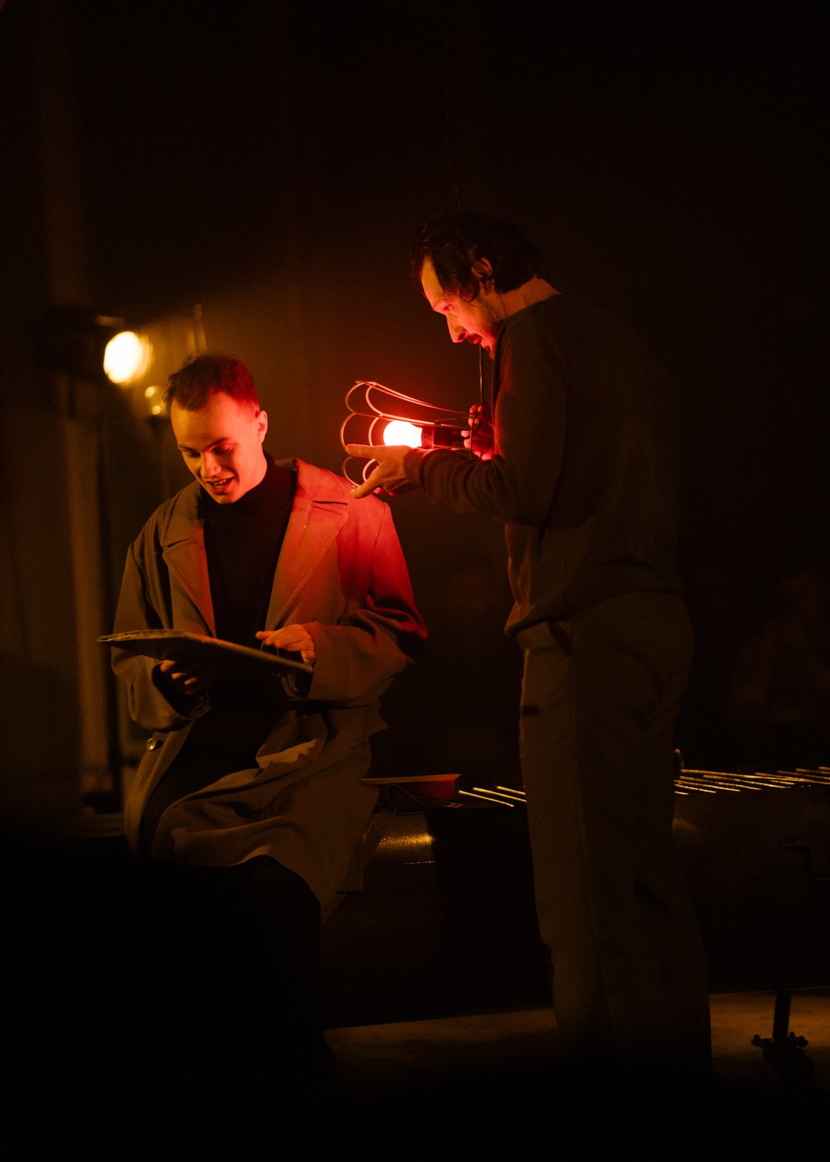 Сцена з вистави (фото Поліни Корзун)