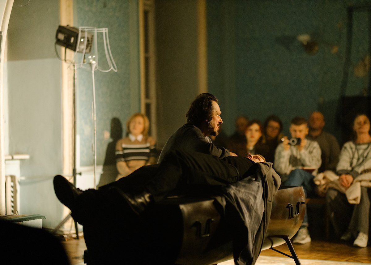 Сцена з вистави (фото Поліни Корзун)