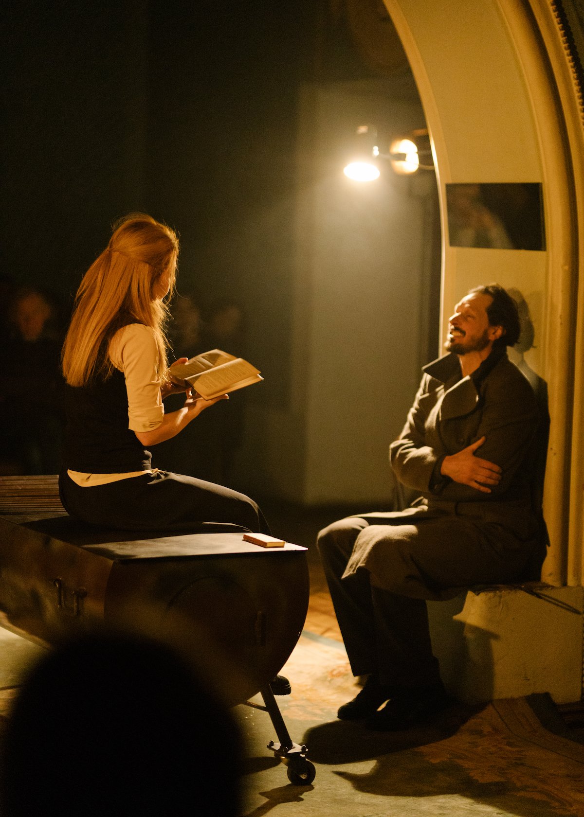 Сцена з вистави (фото Поліни Корзун)