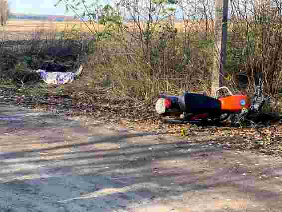 На Рівненщині 15-річний підліток на мотоциклі в'їхав у дерево і загинув