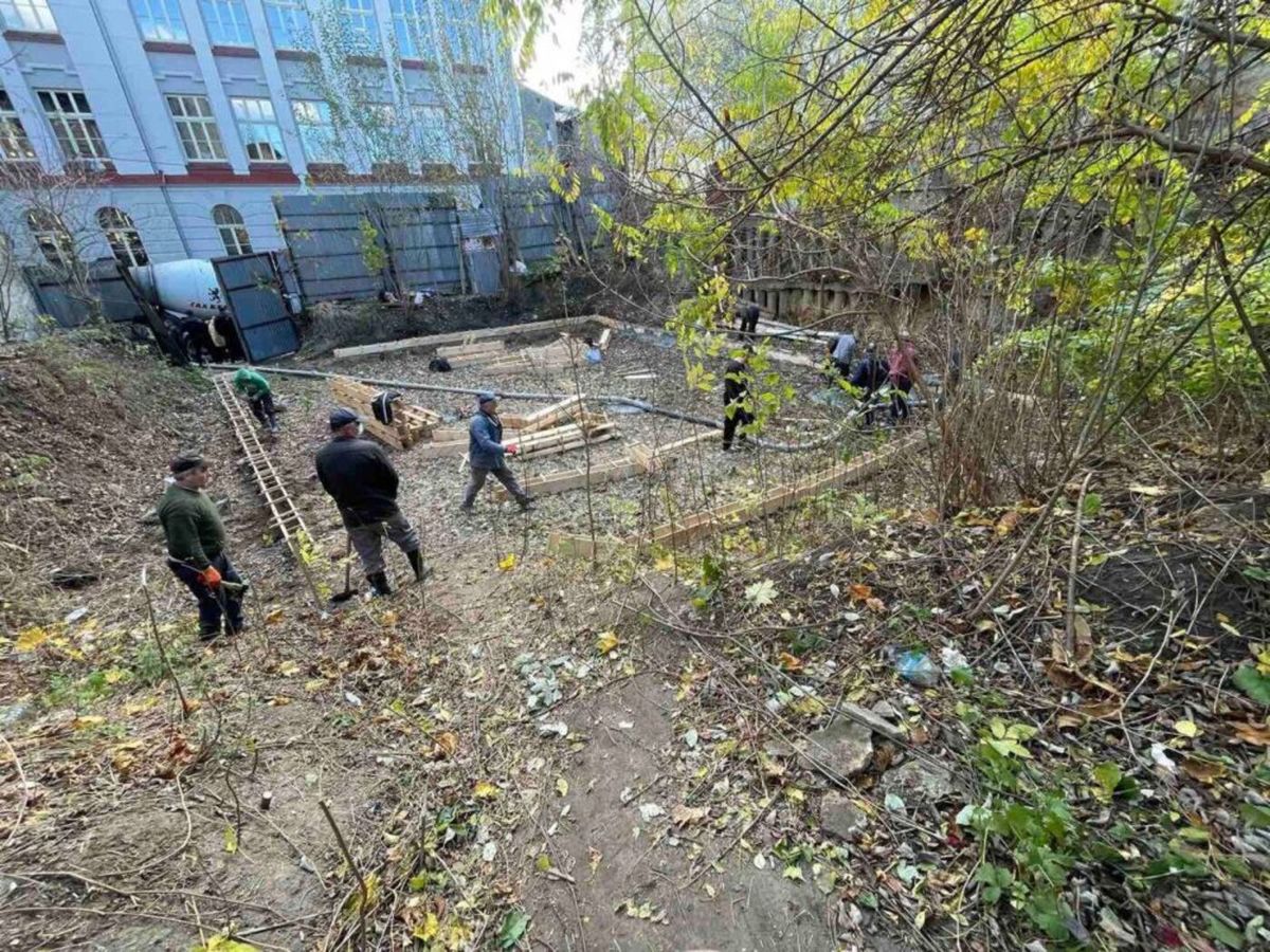 Забудовник відновив скандальне будівництво біля бомбосховища у центрі Львова