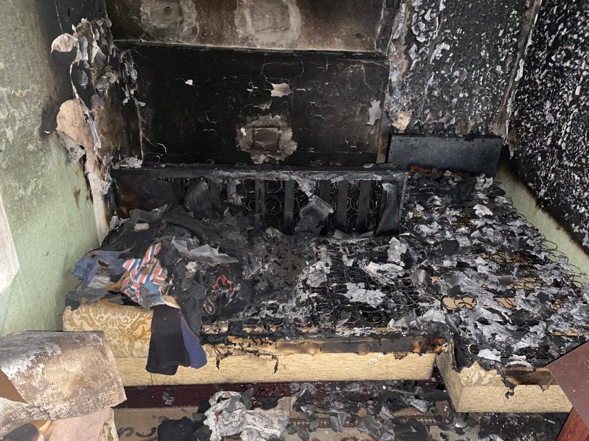 На Полтавщині через пожежу загинуло подружжя та їх 2-річний син
