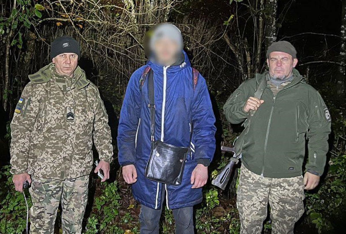 На Закарпатті ухилянт хотів незаконно потрапити в Румунію і заблукав в лісі