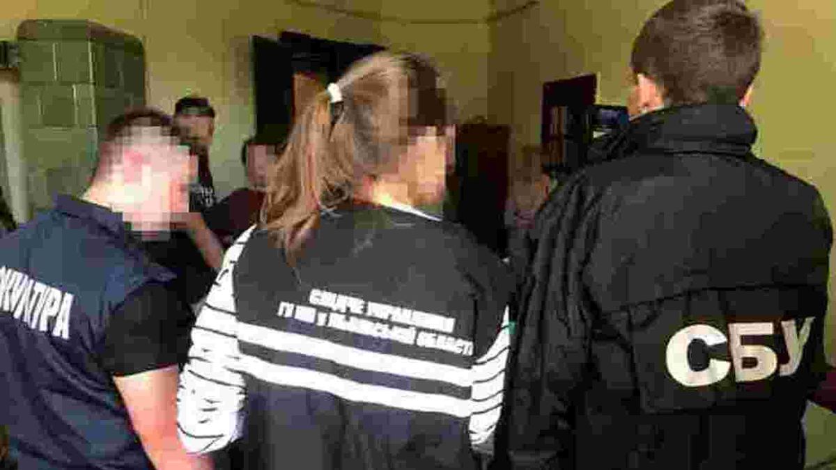 Адміністраторку львівської лікарні судили за переправлення ухилянтів за кордон