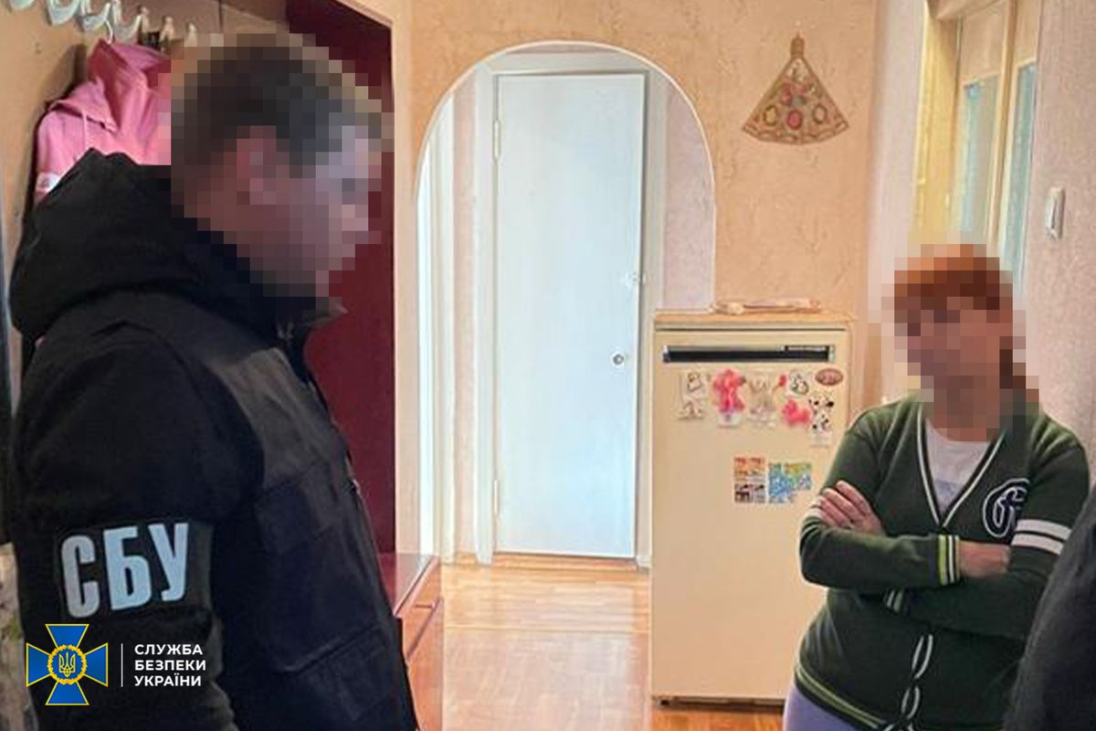 За співпрацю з окупантами у Херсоні СБУ затримала працівницю університету 