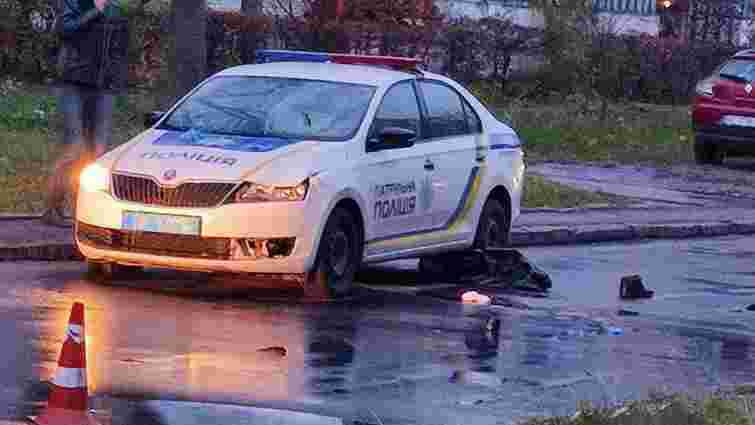 Львівський патрульний на службовому авто на смерть збив пішохода