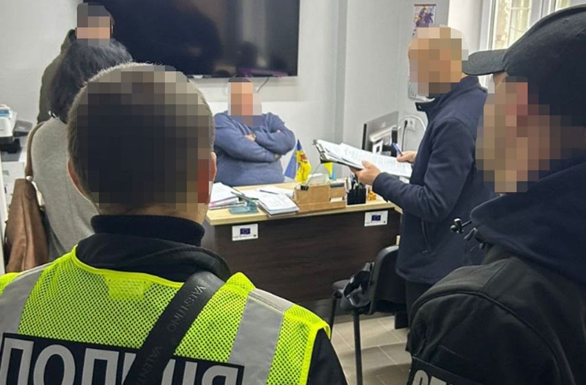 У Чернівцях голова ВЛК вимагав хабар від бійця ЗСУ за отримання групи інвалідності